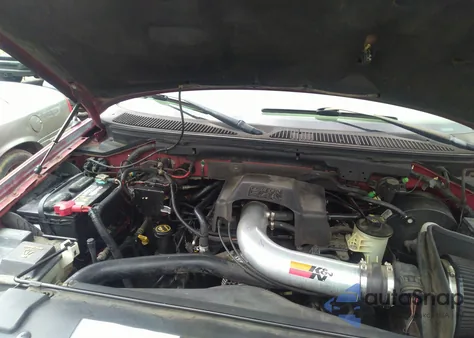 2003 Ford F-150 Lariat/Xlt из США, поврежденный, VIN 1FTRW08L33KD72381